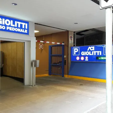 Appartamento Palazzo Del Carretto-art Apartments&guesthouse *