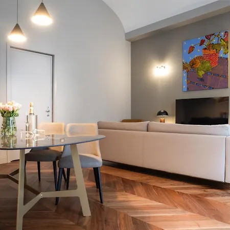 Palazzo Del Carretto-art And Appartement