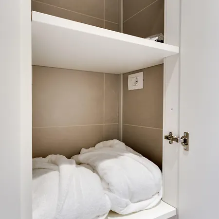 Palazzo Del Carretto-art And דירה