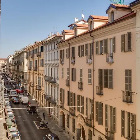 Palazzo Del Carretto-art And * Turin