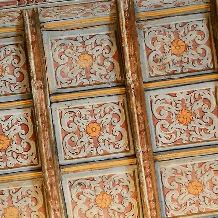 Palazzo Del Carretto-art And Torino