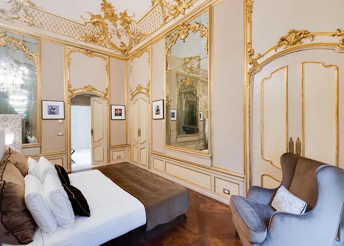 Palazzo Del Carretto-art Apartments&guesthouse *