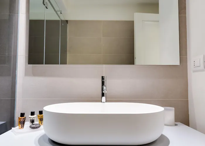 Palazzo Del Carretto-art Apartments&guesthouse Appartamento *