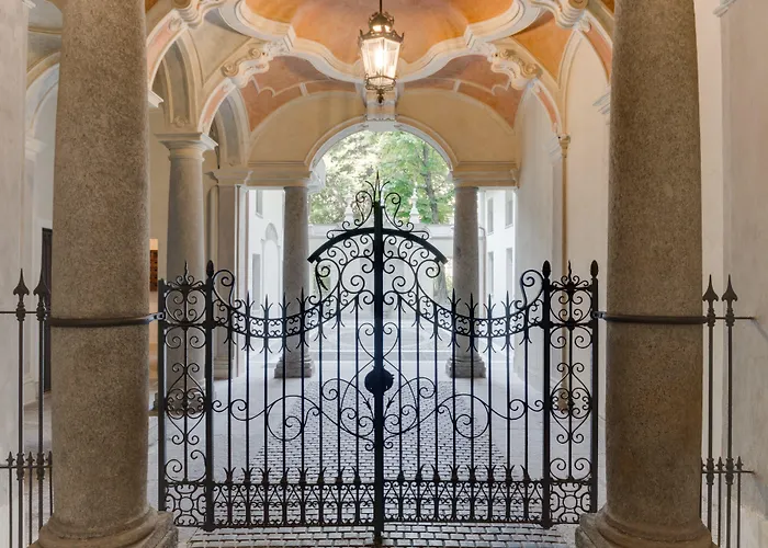 Appartamento Palazzo Del Carretto-art Apartments&guesthouse