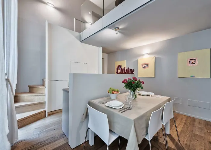 Palazzo Del Carretto-art Apartments&guesthouse * Torino