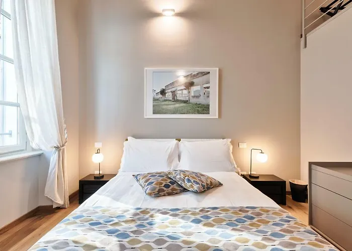 Appartamento Palazzo Del Carretto-art Apartments&guesthouse *