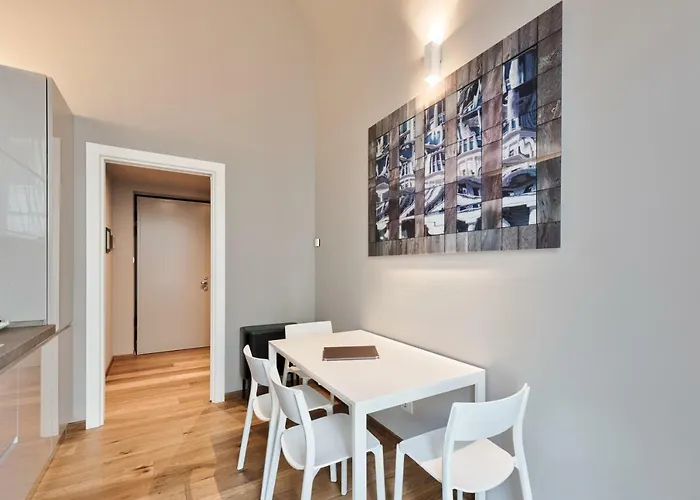 Palazzo Del Carretto-art Apartments&guesthouse Torino