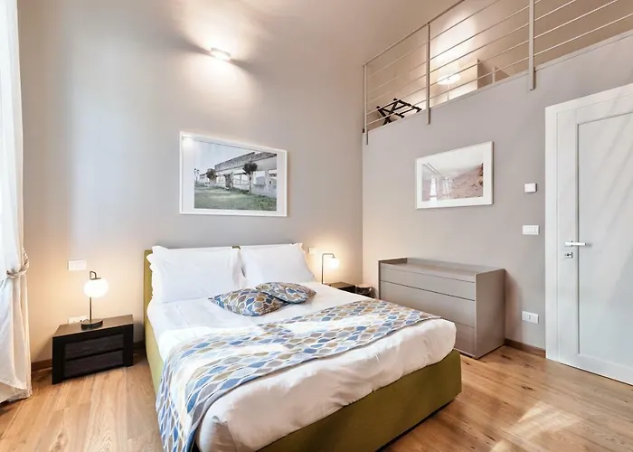 Palazzo Del Carretto-art Apartments&guesthouse * Torino