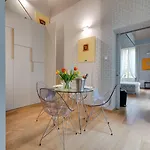 Palazzo Del Carretto-art And